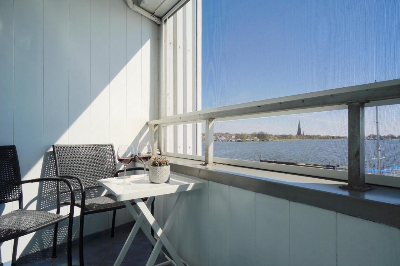 Ferienwohnung Schleiloge Mit Panoramablick Auf Die Schlei Schleswig Extérieur photo